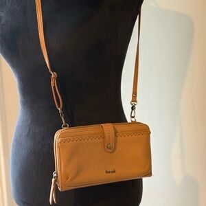 The Sak Crossbody Smartphone Wallet
